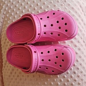 Crocs women's platform classic US8 hot pink
